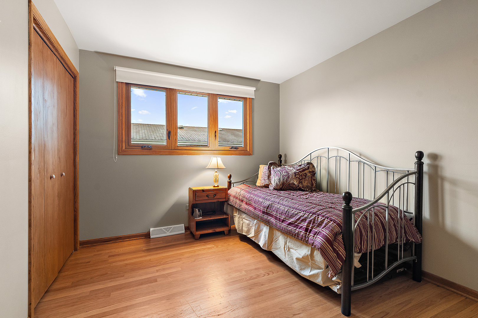 6612 W 92nd Street, Oak Lawn, IL 60453