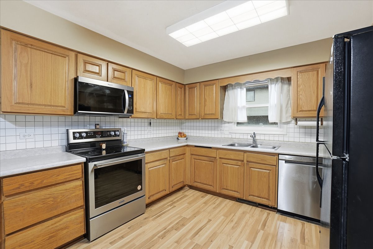 18326 Bock Road, Lansing, IL 60438