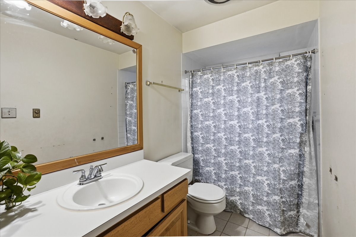 18326 Bock Road, Lansing, IL 60438