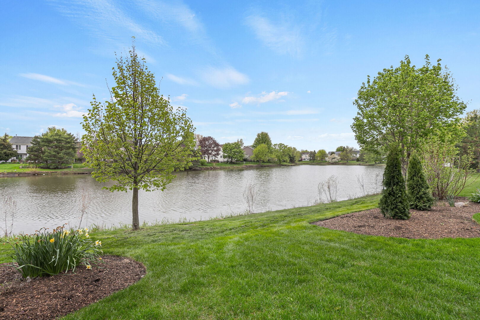18310 W Meander Drive, Grayslake, IL 60030