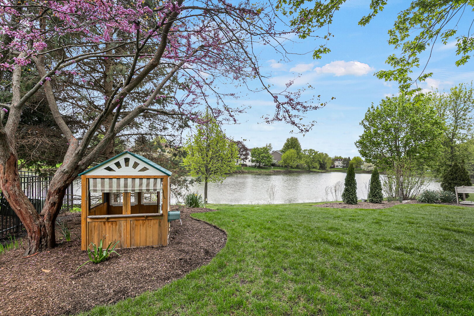18310 W Meander Drive, Grayslake, IL 60030