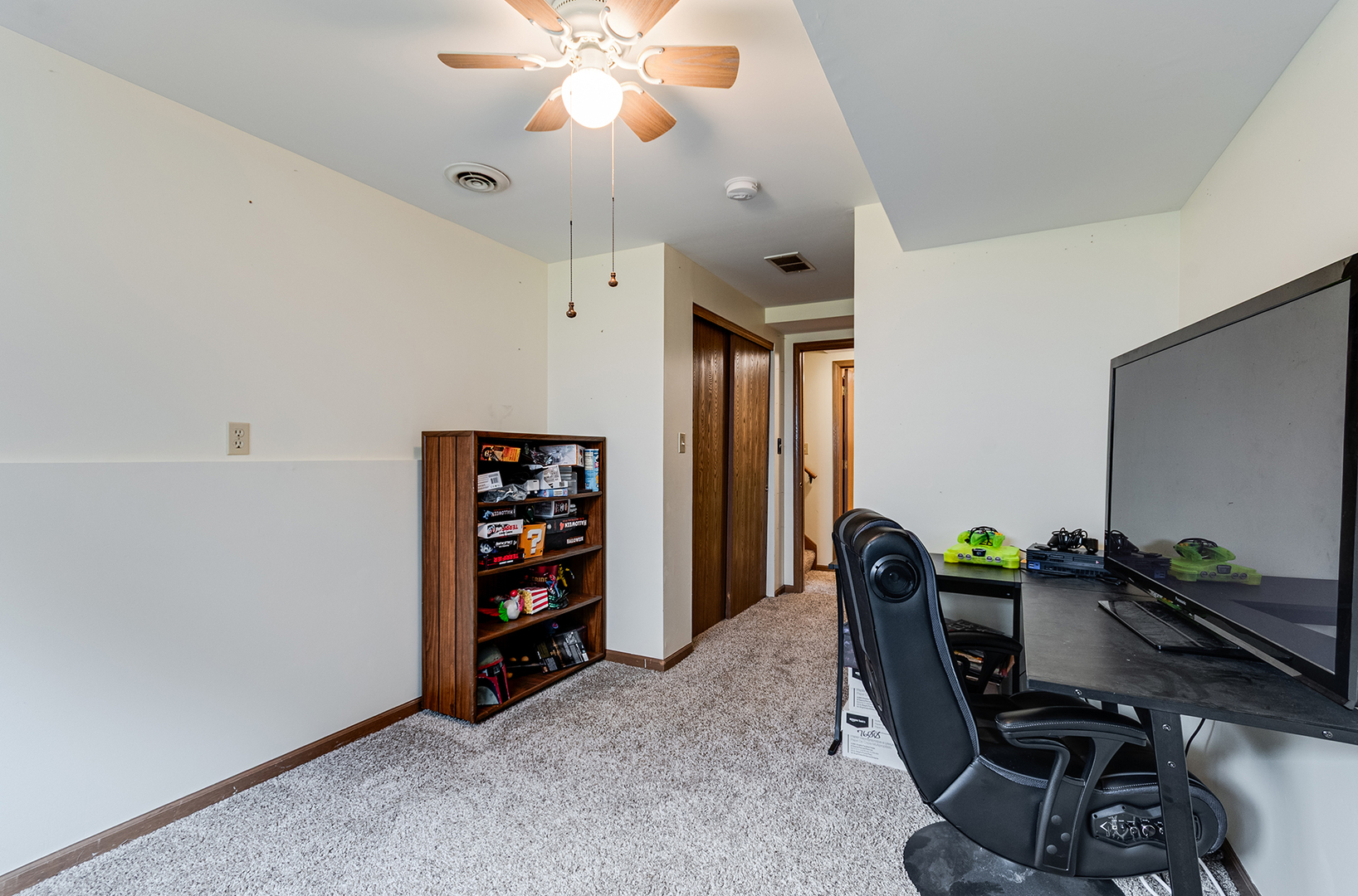 605 Davidson Drive #B, Minooka, IL 60447