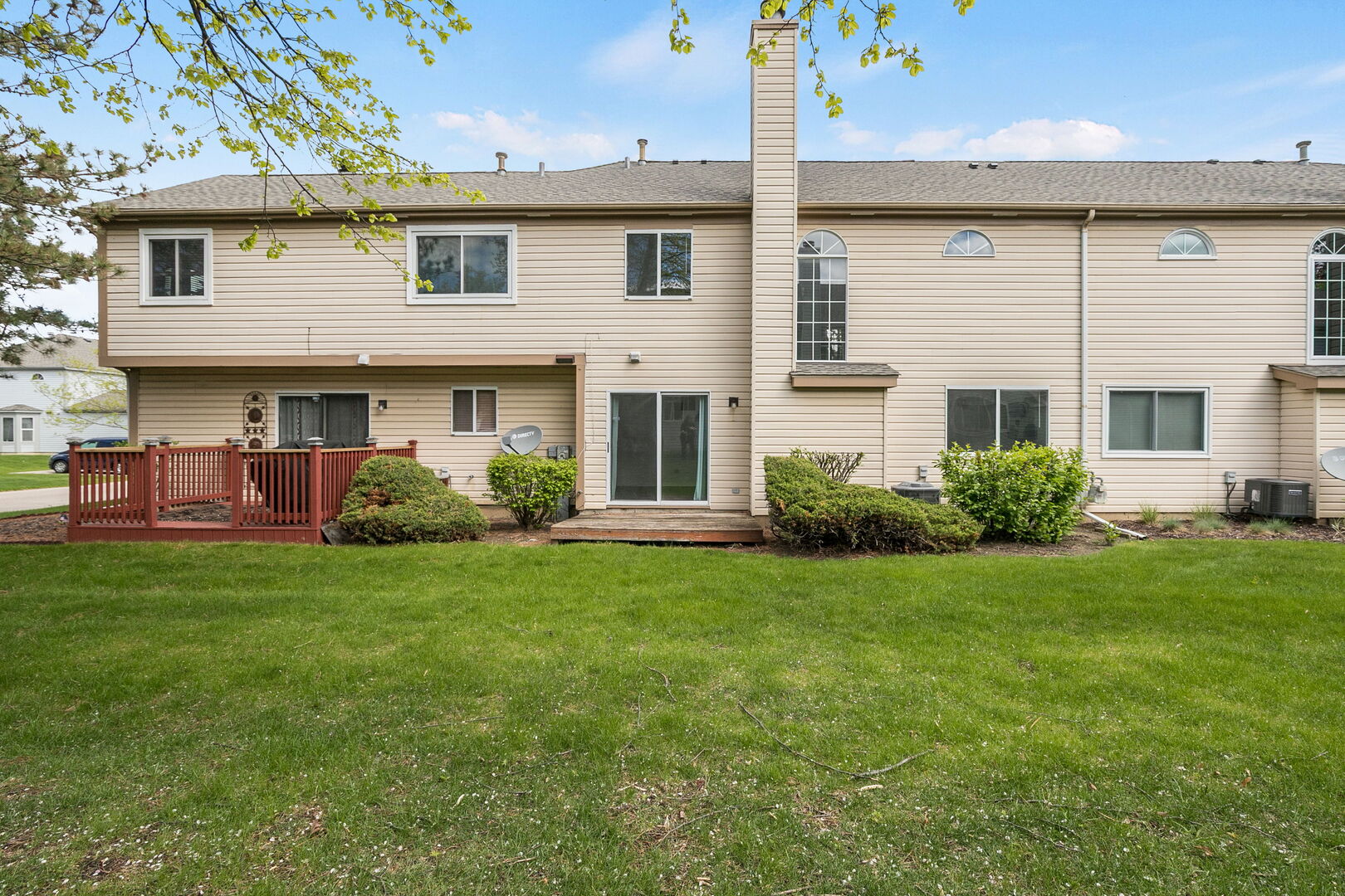 250 Wellington Circle, Gurnee, IL 60031