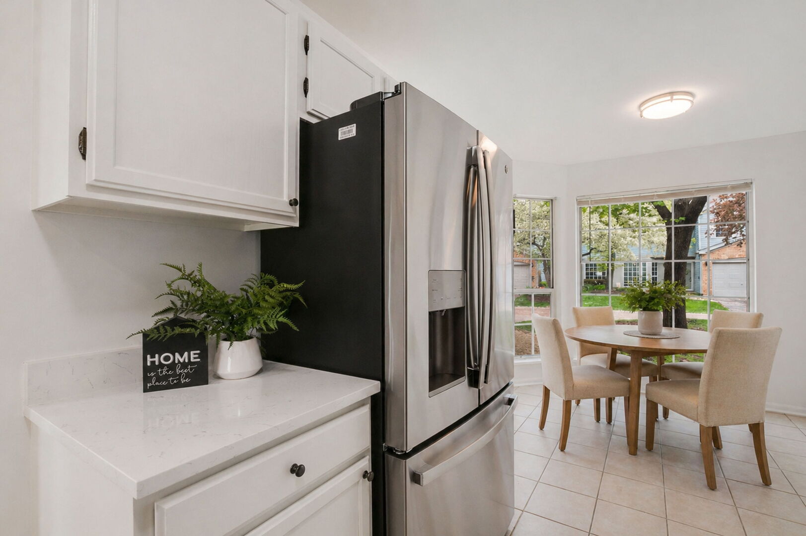 250 Wellington Circle, Gurnee, IL 60031