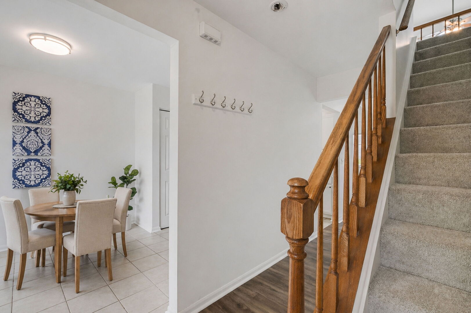 250 Wellington Circle, Gurnee, IL 60031