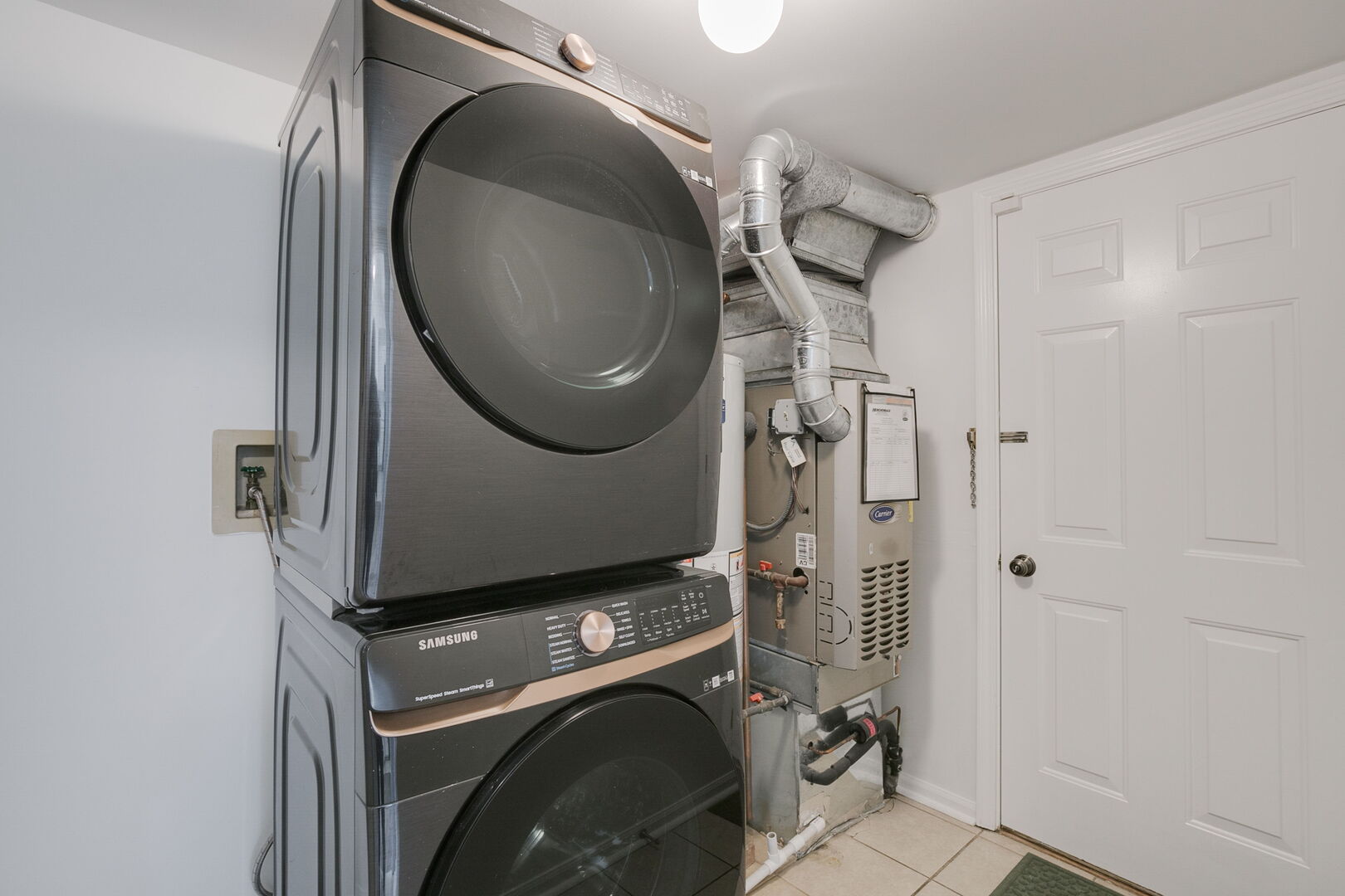 250 Wellington Circle, Gurnee, IL 60031