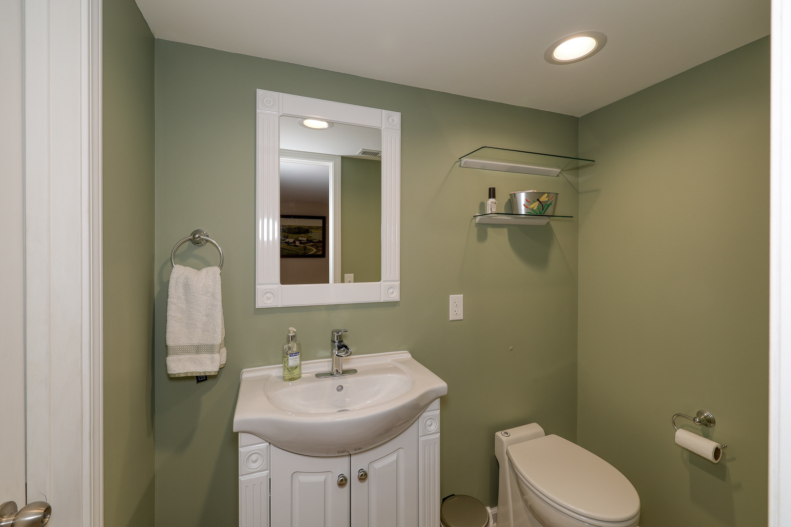 704 N First Street, Elburn, IL 60119