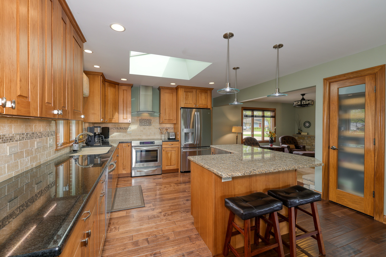 704 N First Street, Elburn, IL 60119