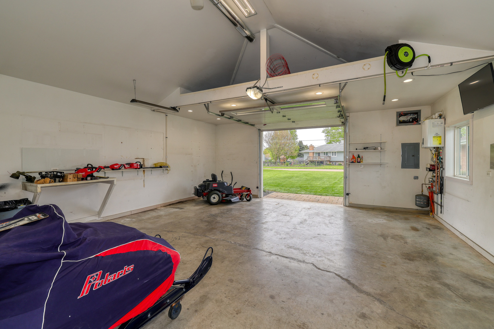 704 N First Street, Elburn, IL 60119