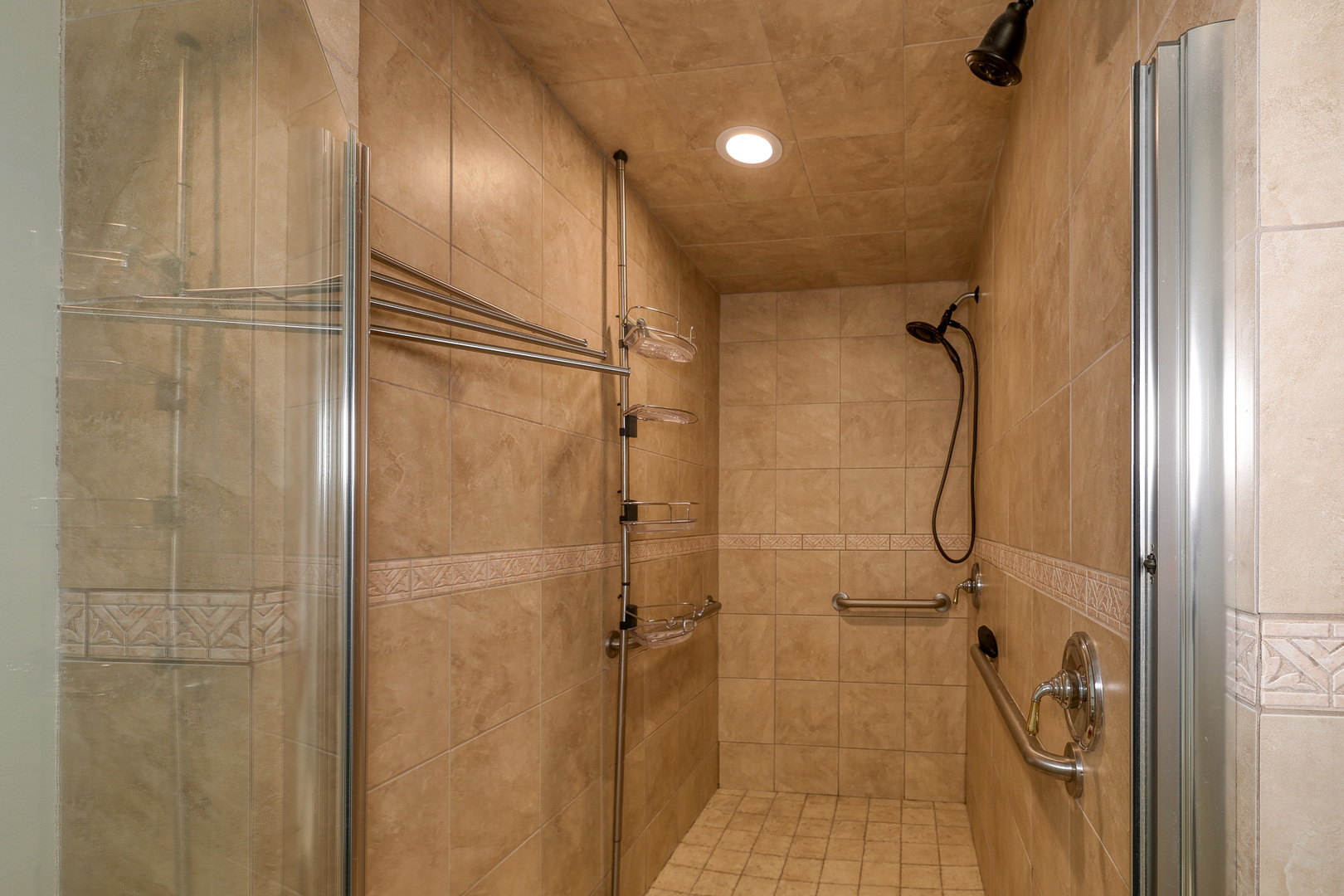 704 N First Street, Elburn, IL 60119