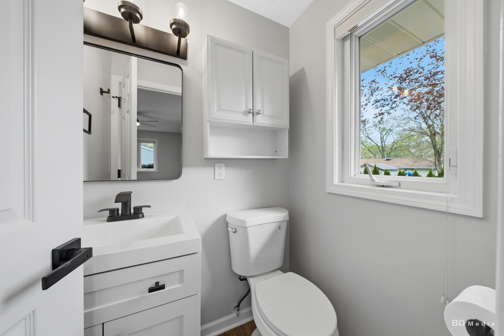 1904 Winston Lane, Schaumburg, IL 60193