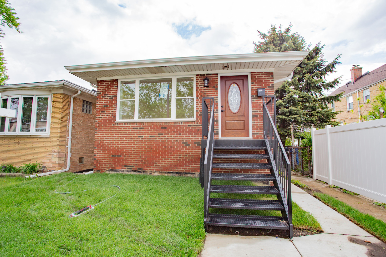 5509 N Central Avenue, Chicago, IL 60630