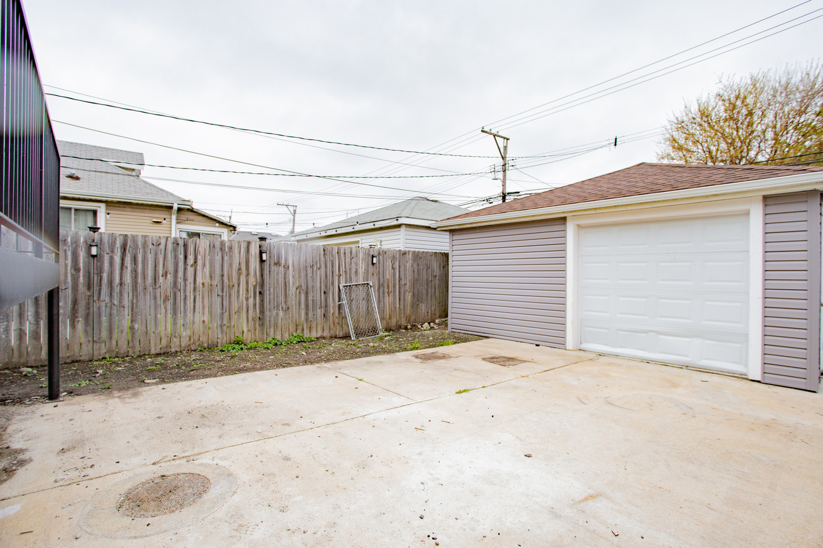 5509 N Central Avenue, Chicago, IL 60630