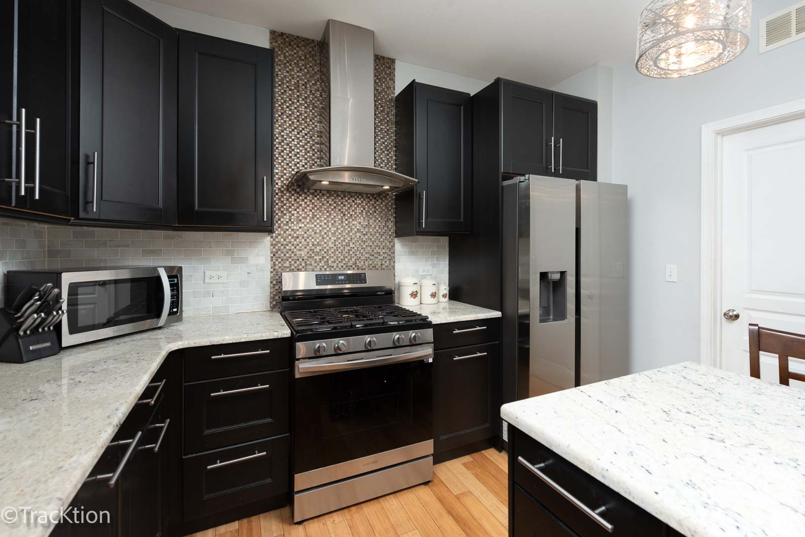 129 Ginkgo Street, Bolingbrook, IL 60490