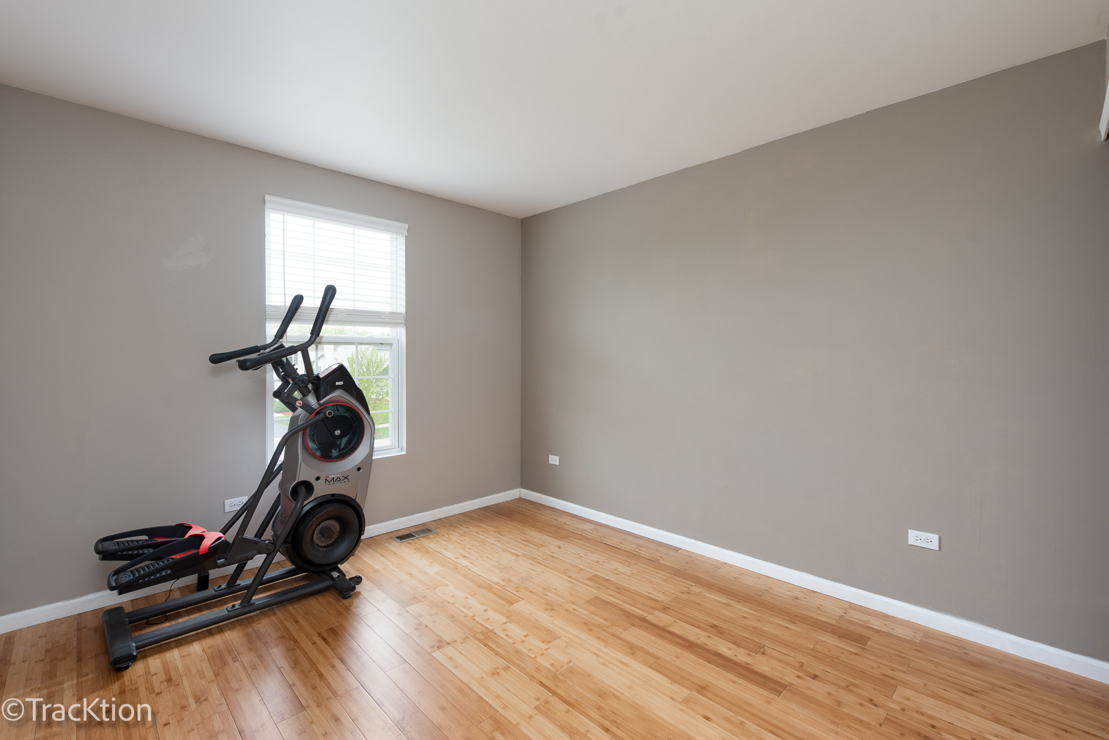 129 Ginkgo Street, Bolingbrook, IL 60490