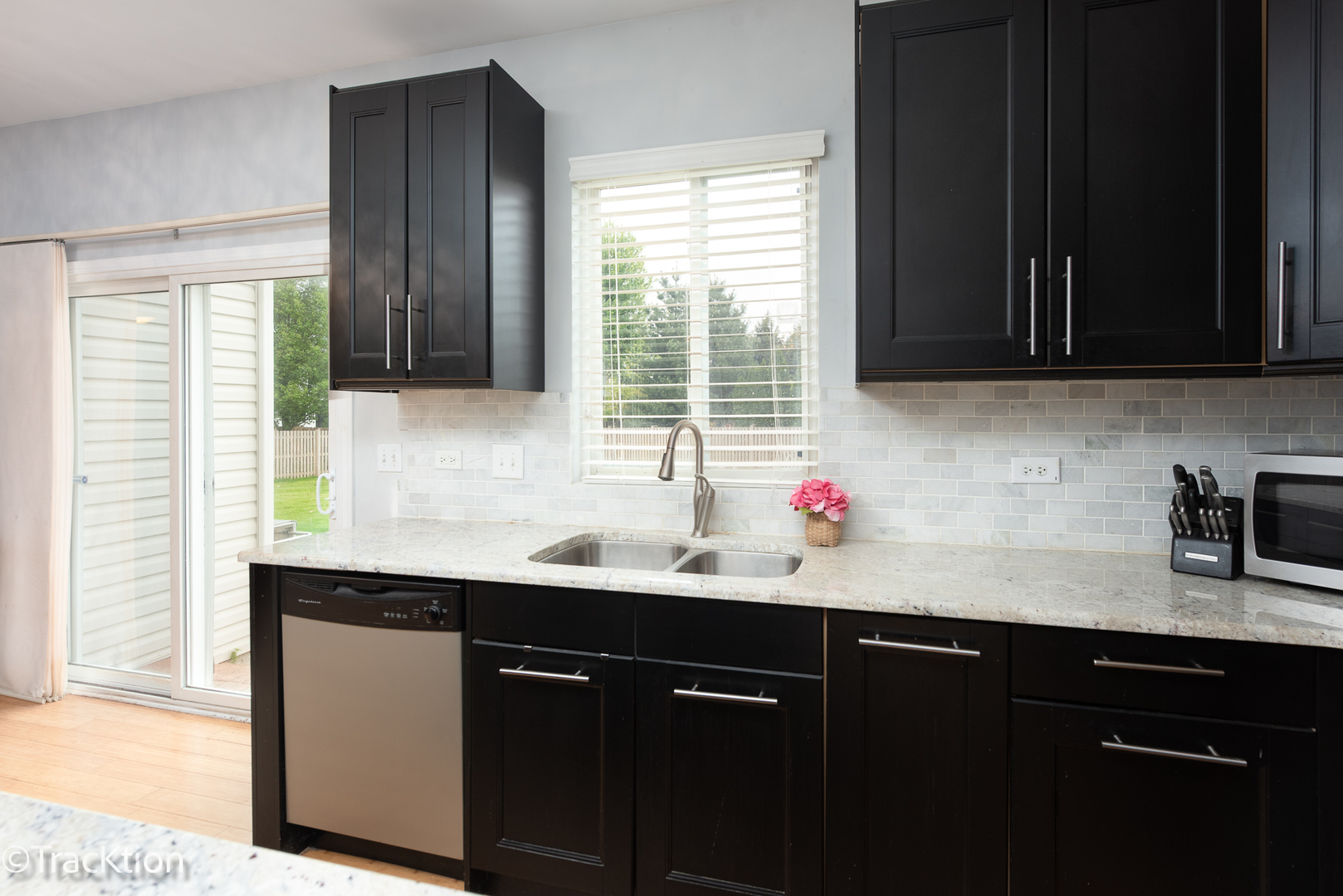 129 Ginkgo Street, Bolingbrook, IL 60490