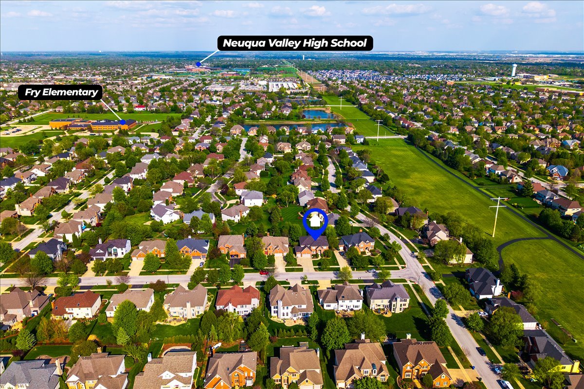 3332 FARMGATE Drive, Naperville, IL 60564