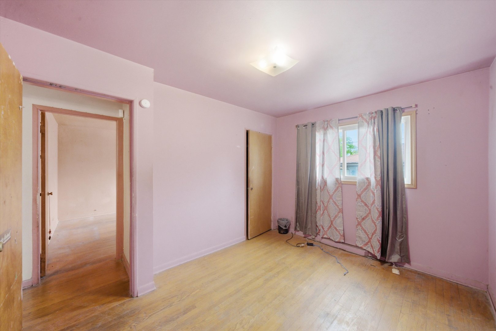 119 Rice Avenue, Bellwood, IL 60104