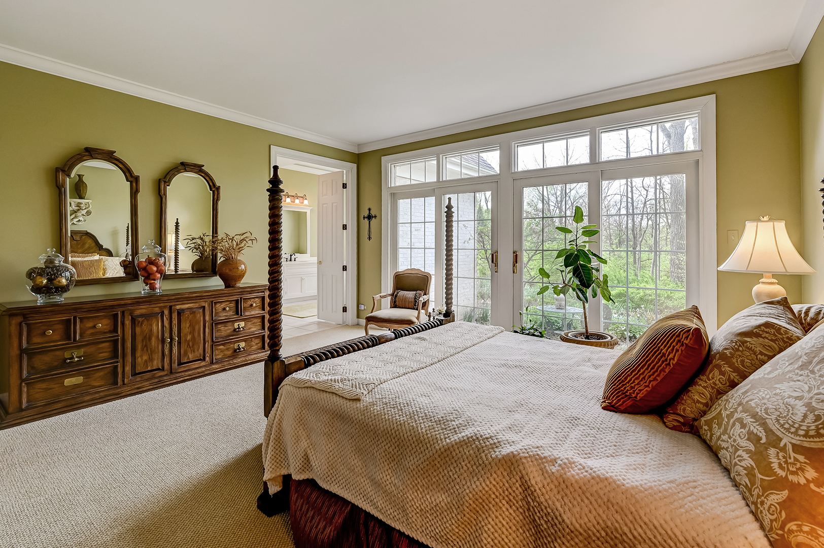 812 Stratford Court, Frankfort, IL 60423