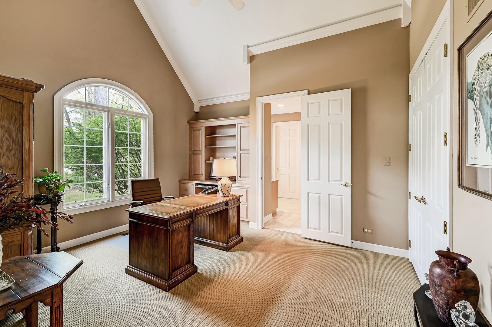 812 Stratford Court, Frankfort, IL 60423