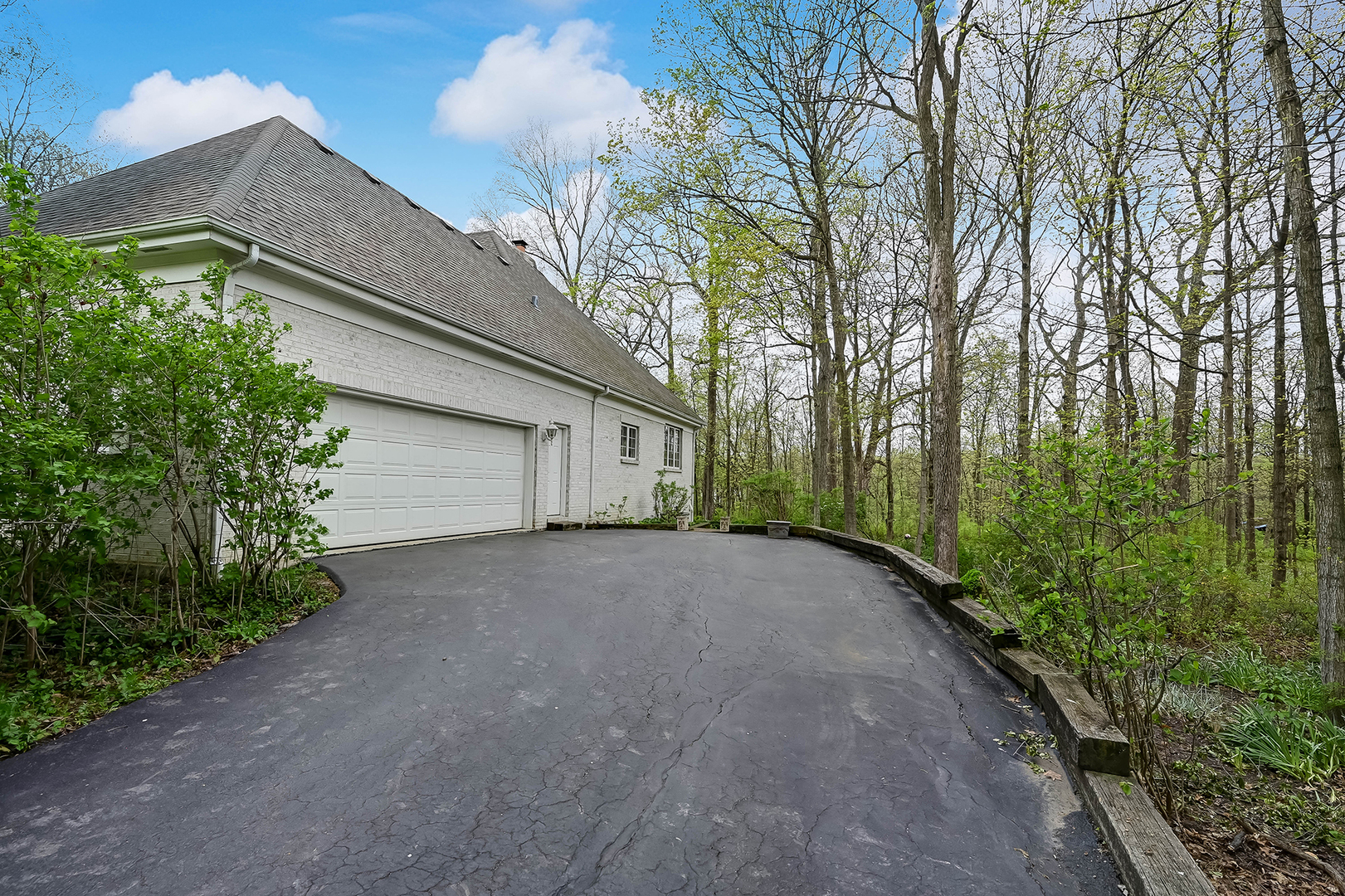 812 Stratford Court, Frankfort, IL 60423