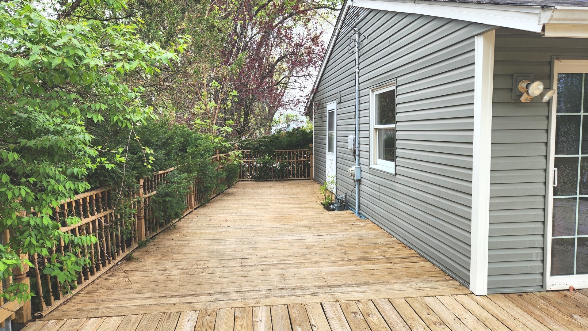 1730 Kingston Circle, Carpentersville, IL 60110