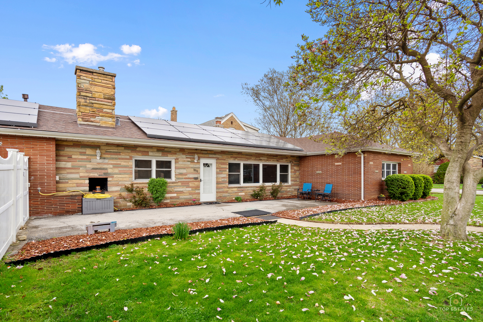 3850 W 93rd Street, Evergreen Park, IL 60805