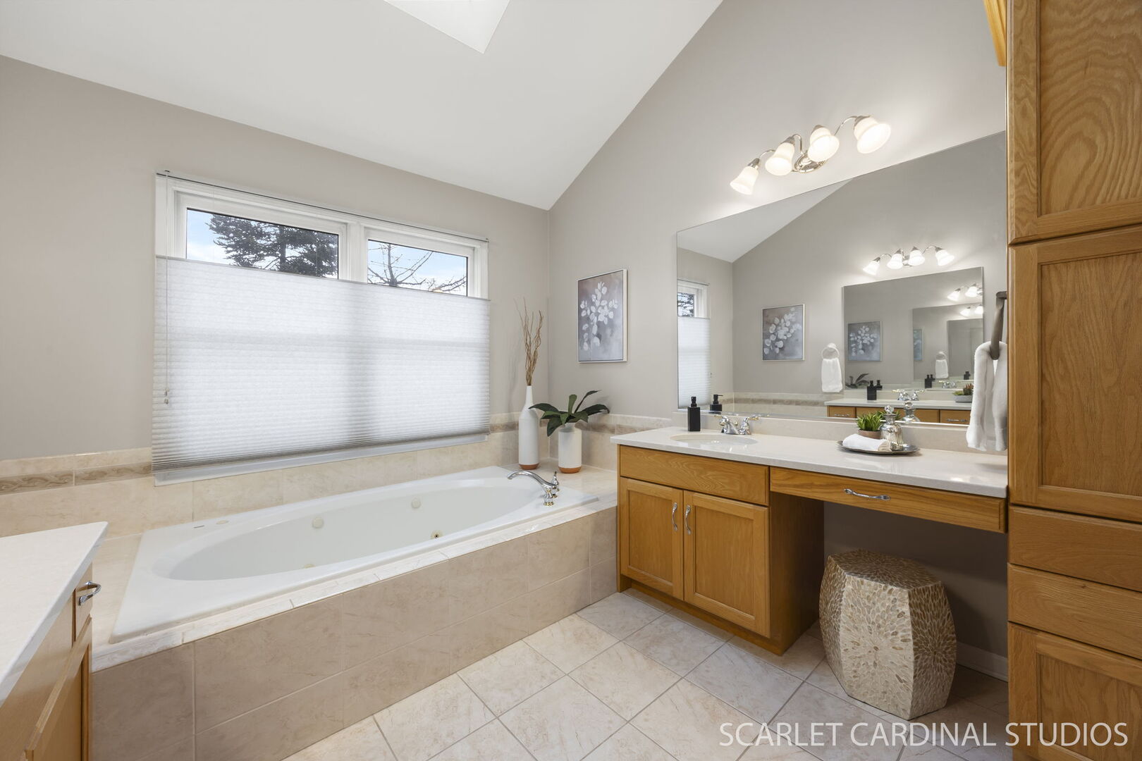 1N061 Mission Court, Winfield, IL 60190