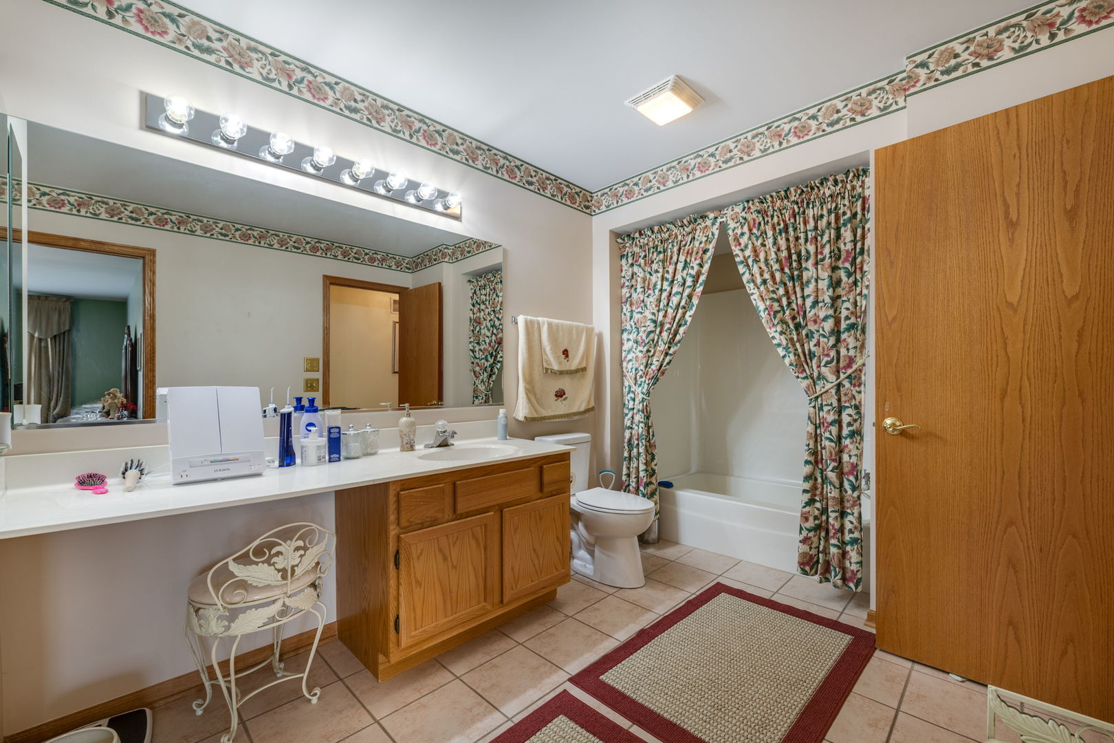 13902 S Cambridge Circle, Plainfield, IL 60544