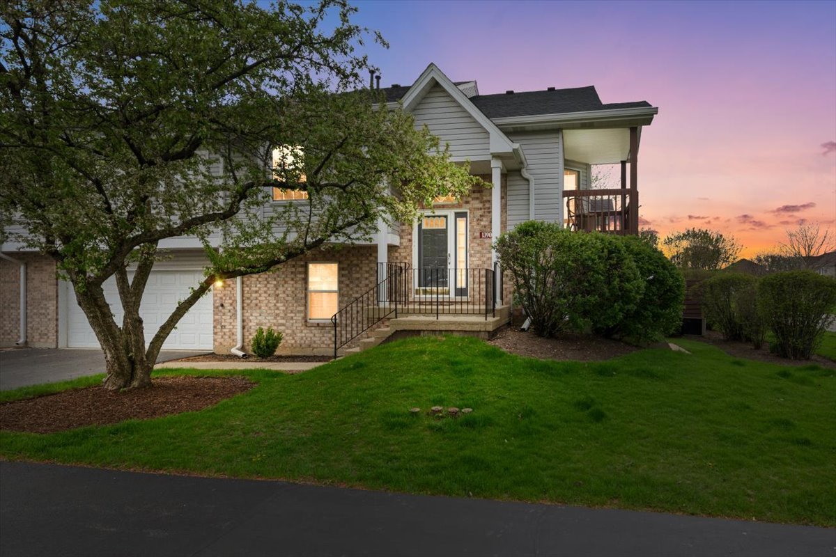 13902 S Cambridge Circle, Plainfield, IL 60544