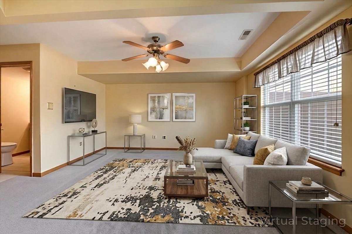 13902 S Cambridge Circle, Plainfield, IL 60544