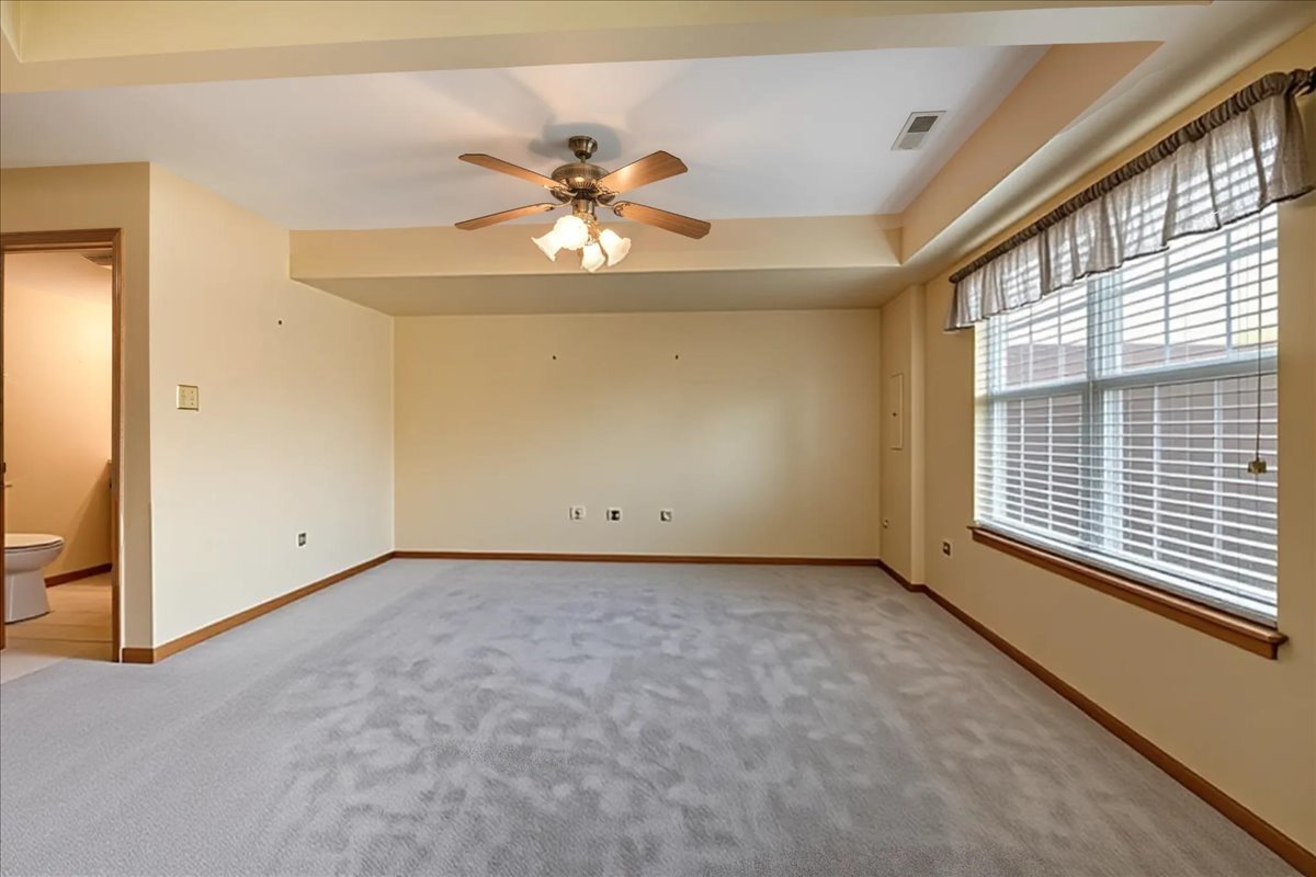 13902 S Cambridge Circle, Plainfield, IL 60544