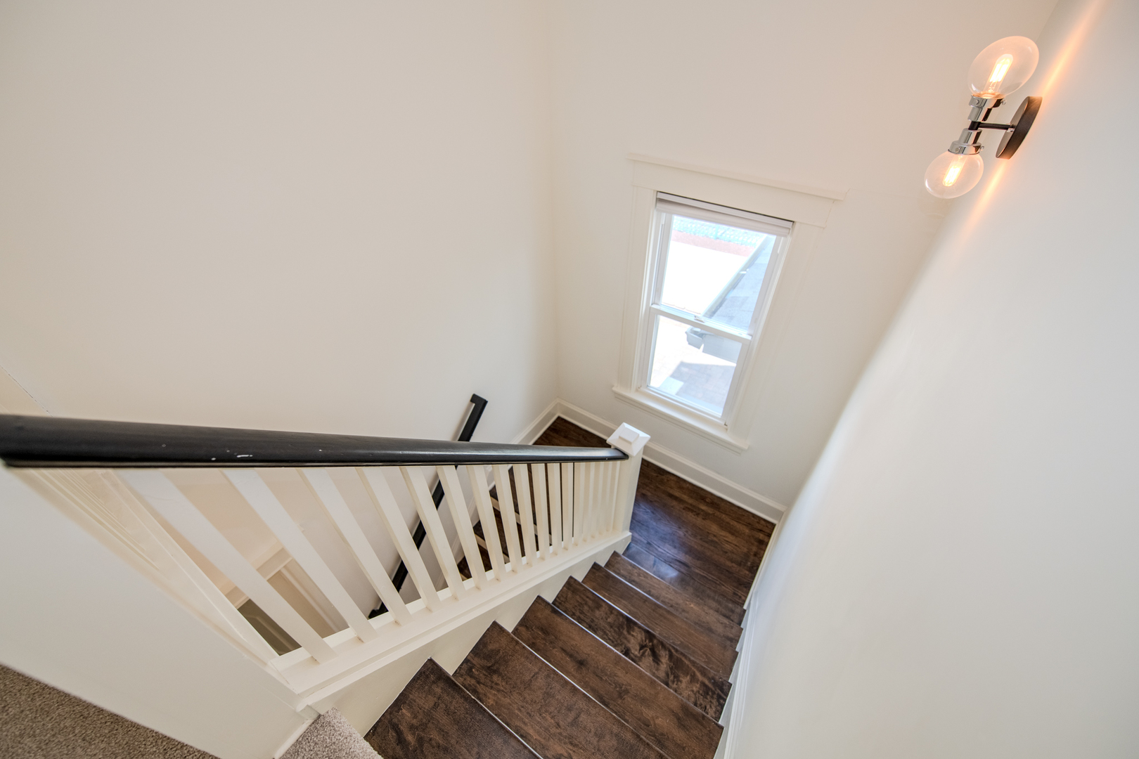 220 Hickory Street, Frankfort, IL 60423