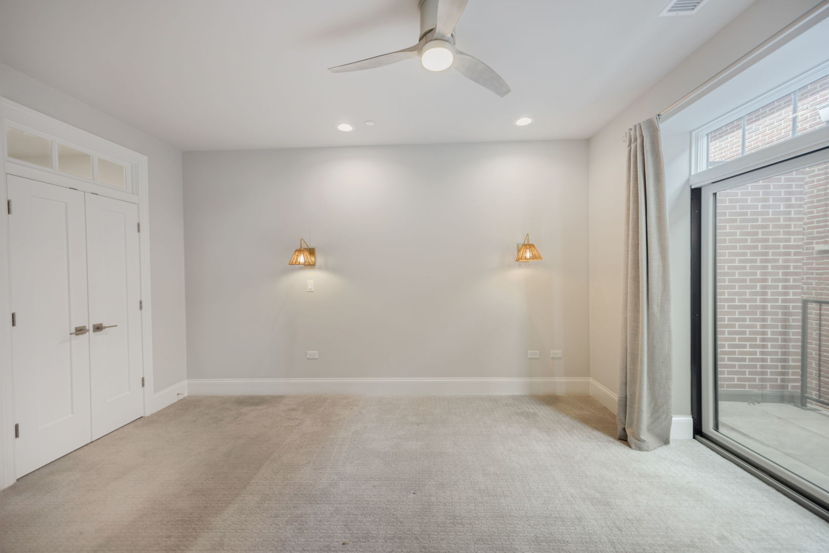 514 Hillgrove Avenue #202, Western Springs, IL 60558