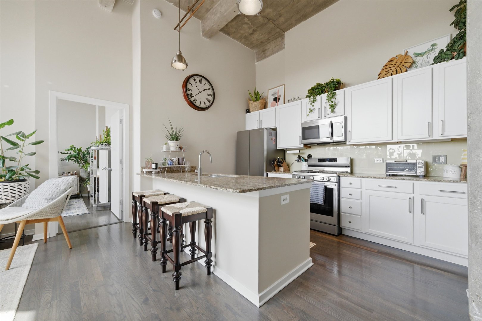 1735 N Paulina Street #605, Chicago, IL 60622