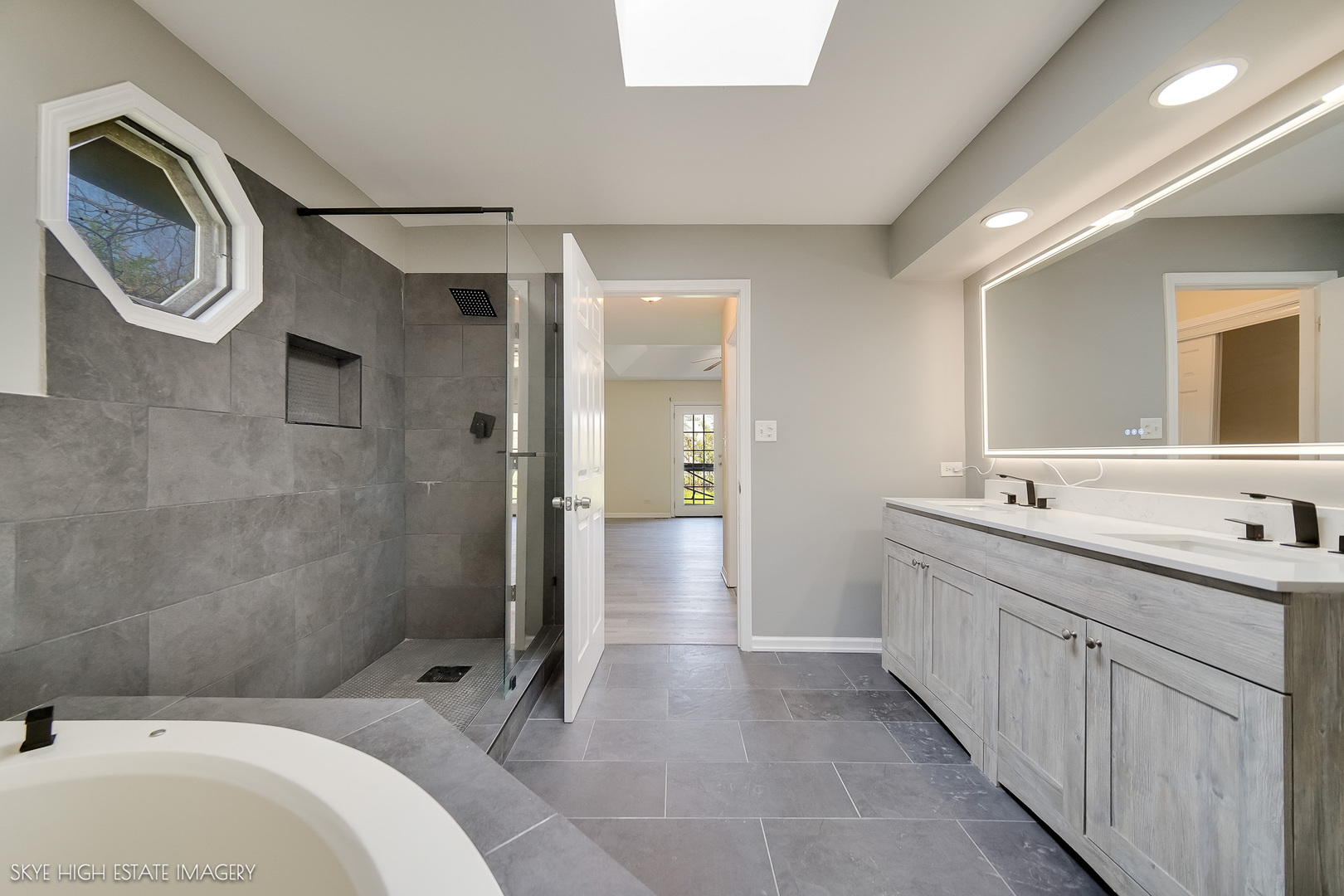 24615 S Mulberry Lane, Crete, IL 60417