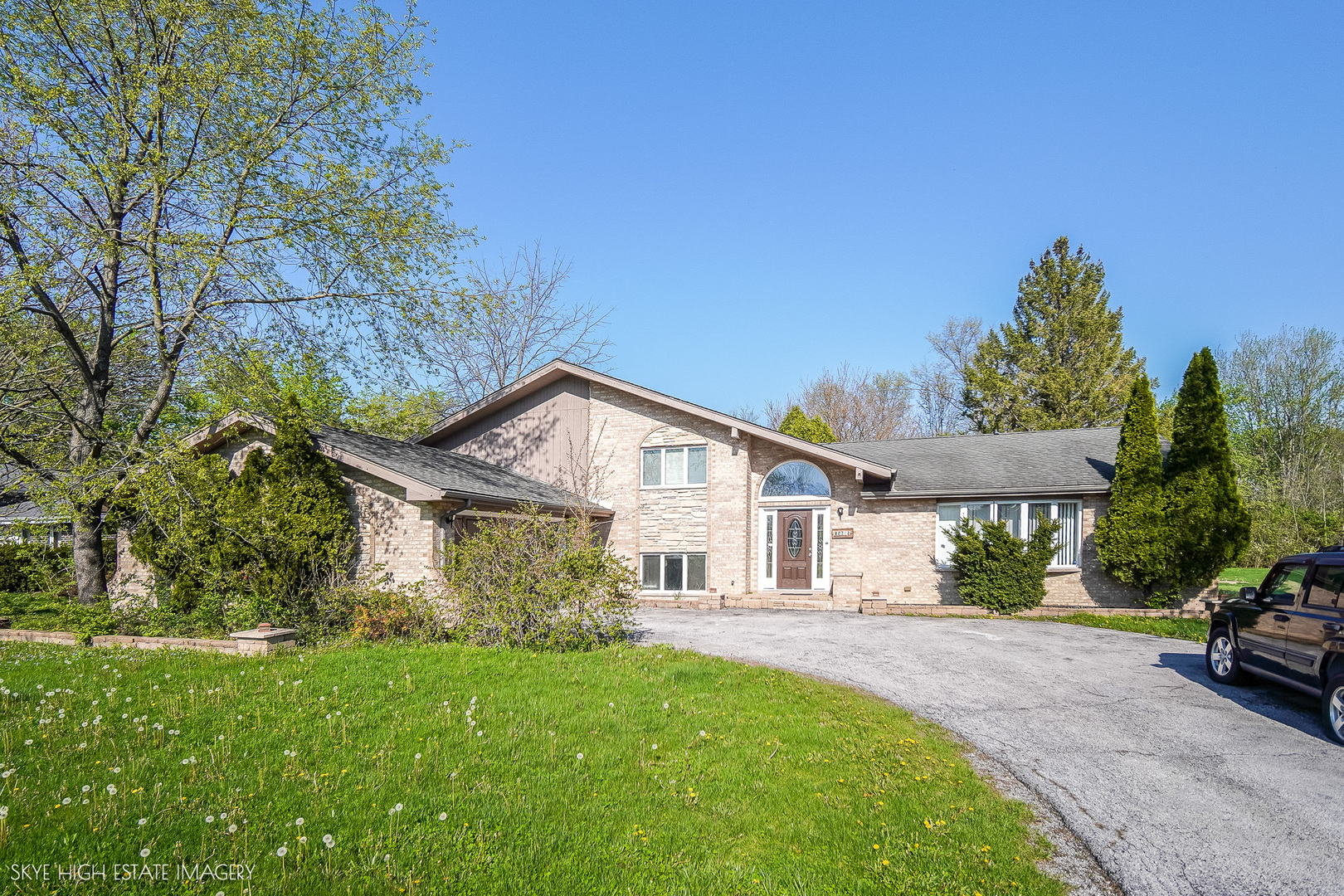 24615 S Mulberry Lane, Crete, IL 60417