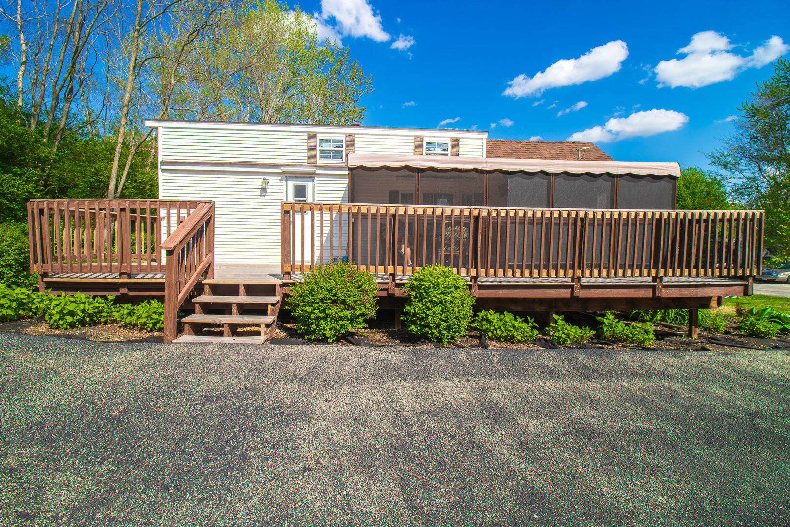 260 Fossil Bay Court, Wilmington, IL 60481