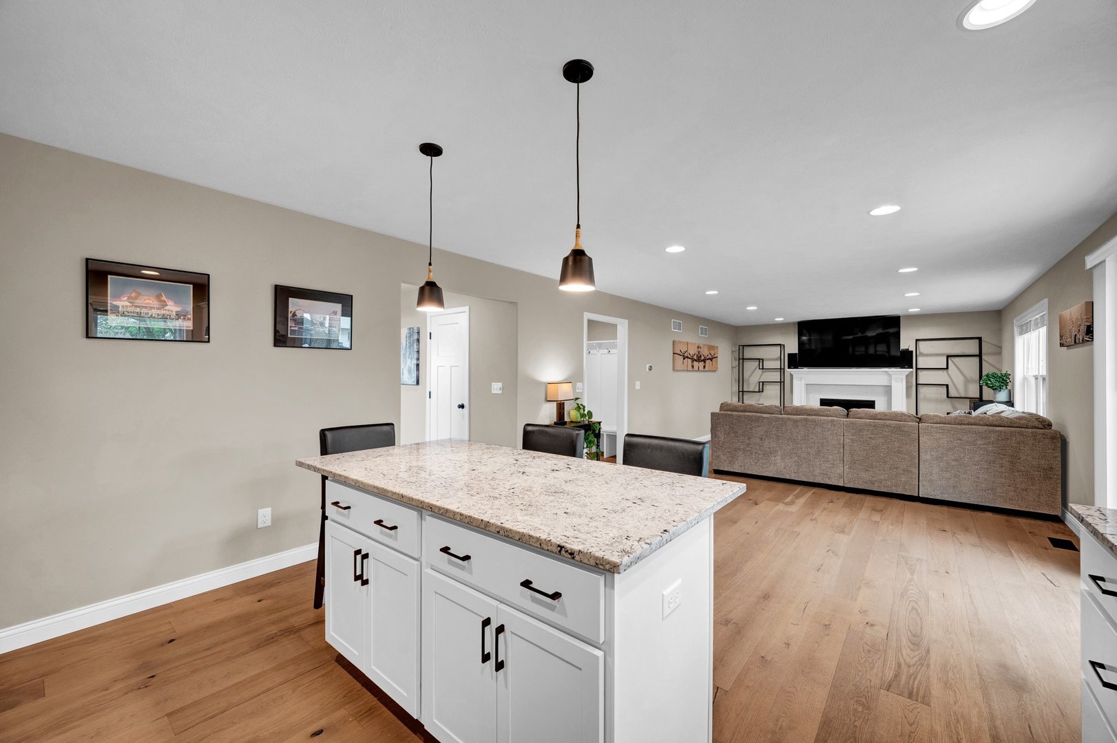 2902 Steppe Lane, Bloomington, IL 61705