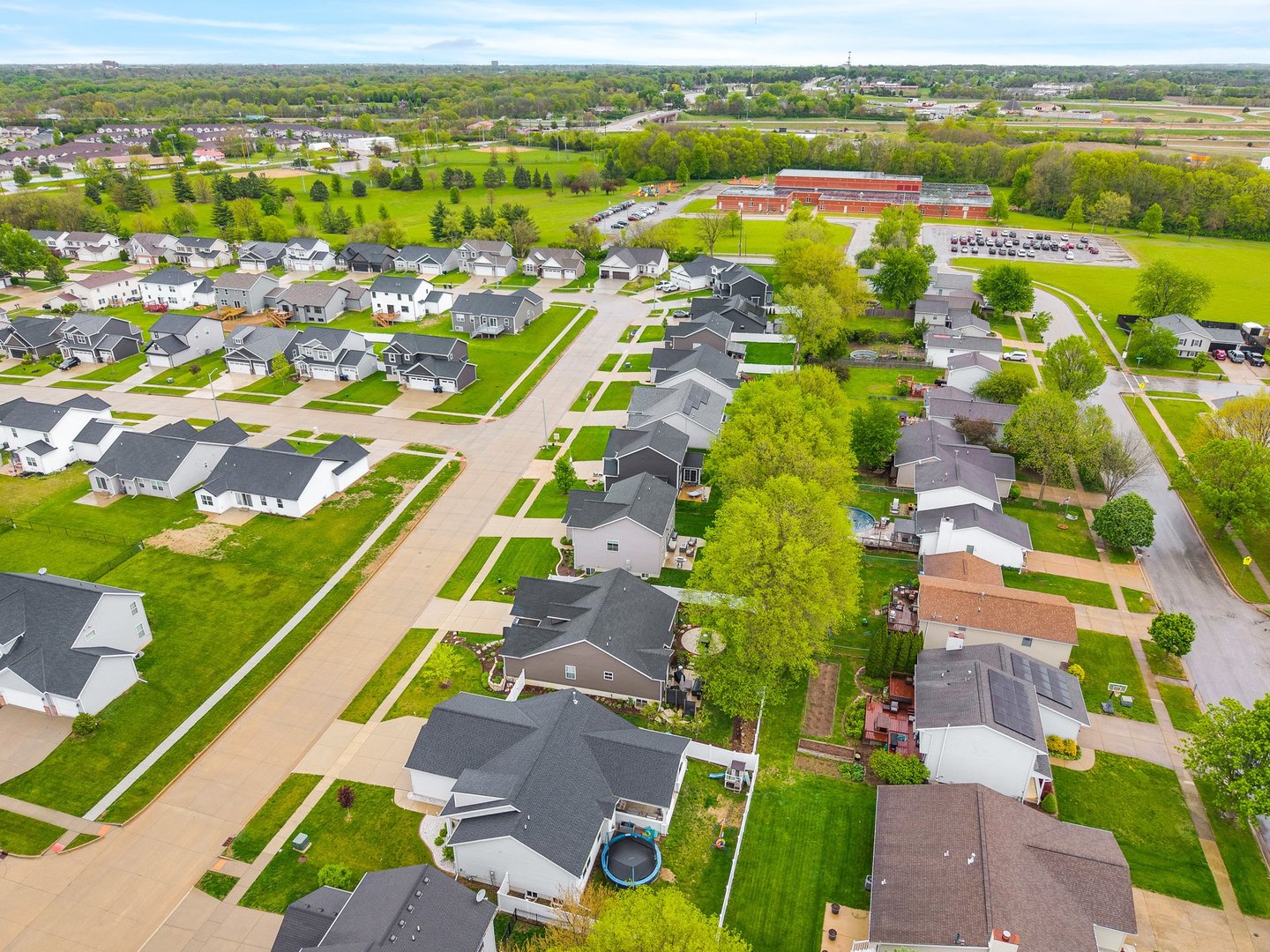 2902 Steppe Lane, Bloomington, IL 61705