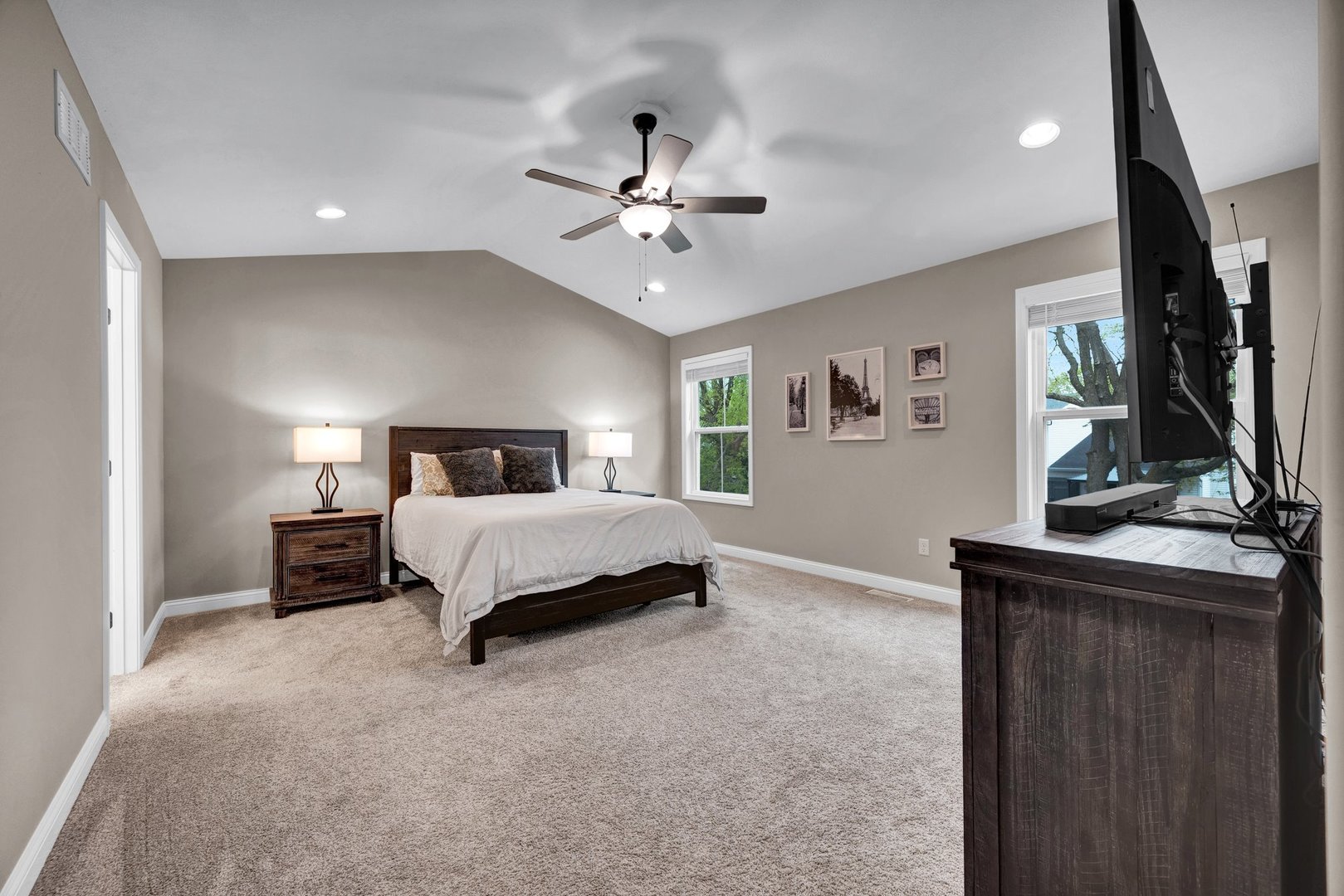 2902 Steppe Lane, Bloomington, IL 61705