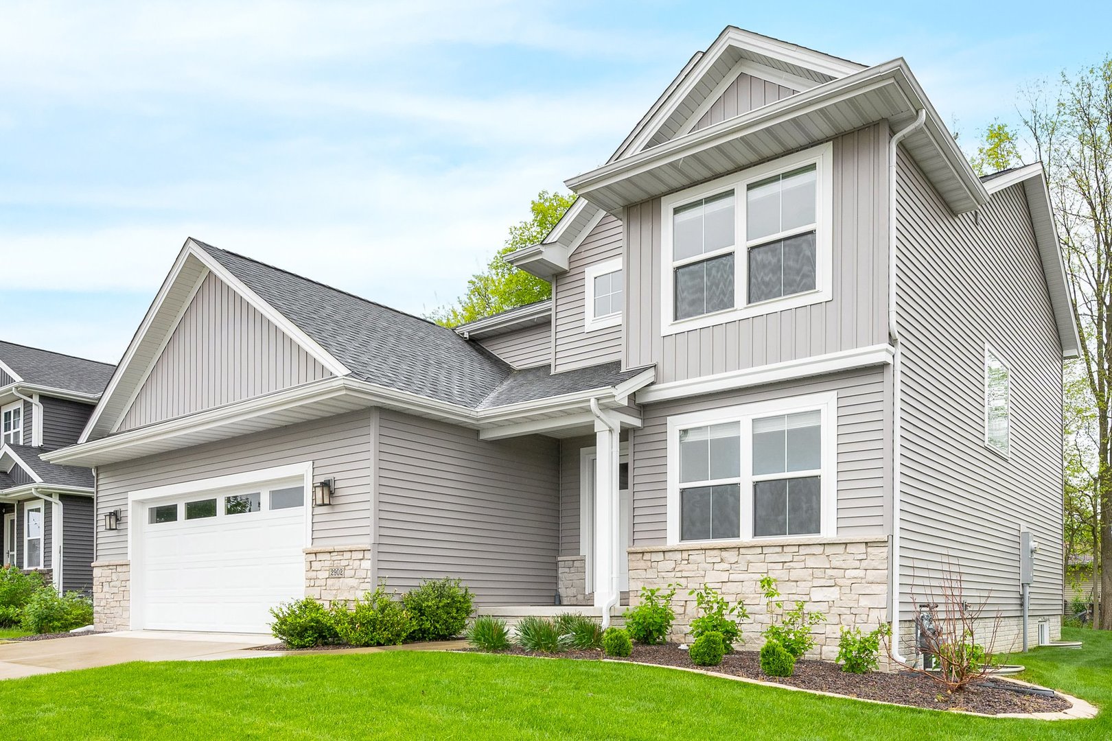 2902 Steppe Lane, Bloomington, IL 61705