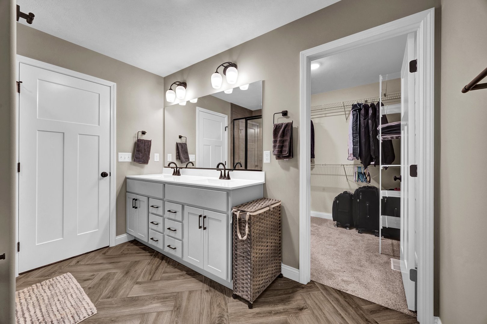 2902 Steppe Lane, Bloomington, IL 61705