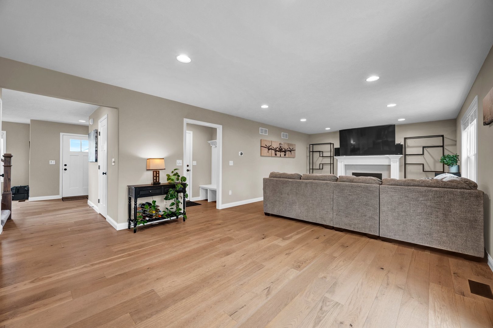 2902 Steppe Lane, Bloomington, IL 61705