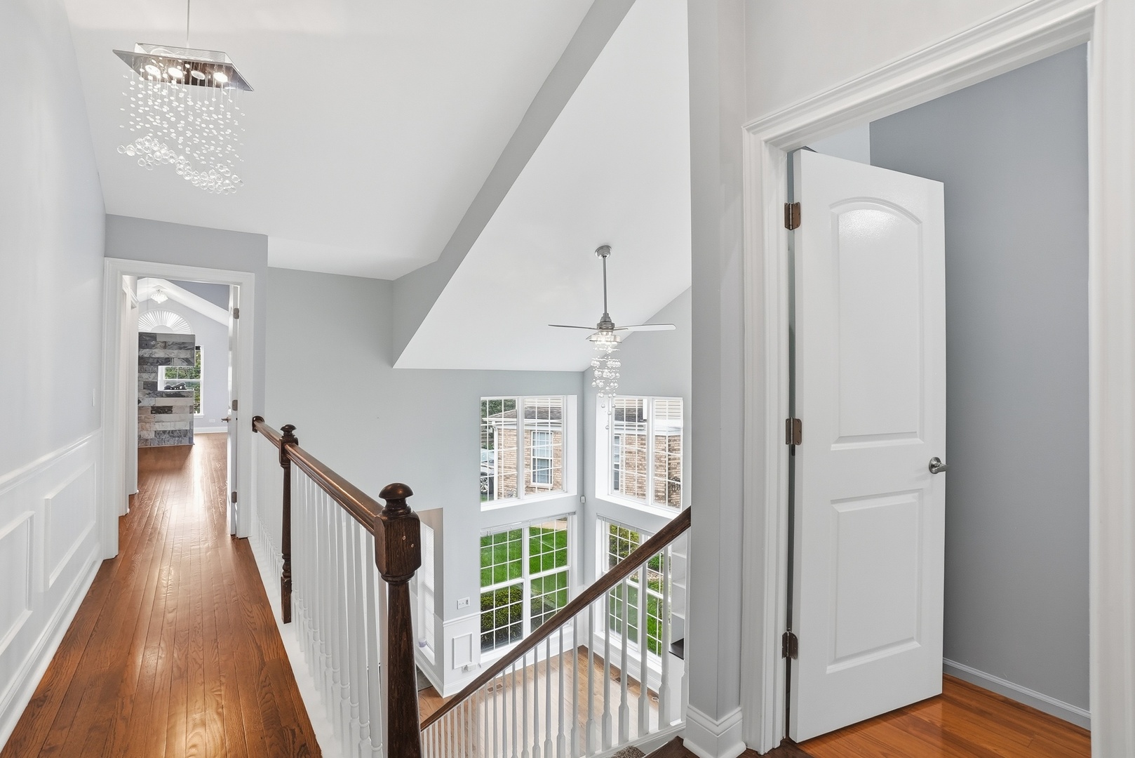 612 Citadel Drive, Westmont, IL 60559