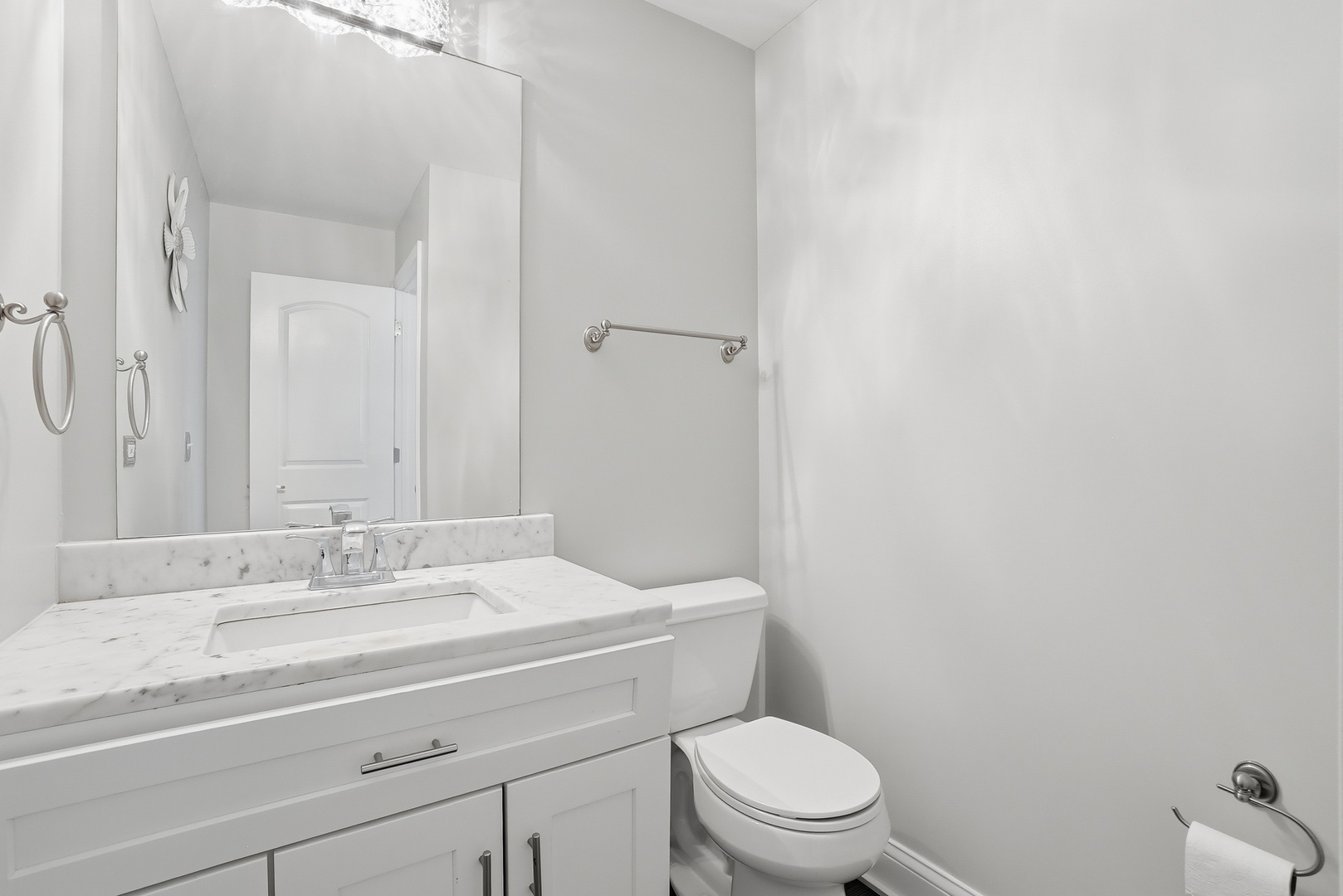 612 Citadel Drive, Westmont, IL 60559