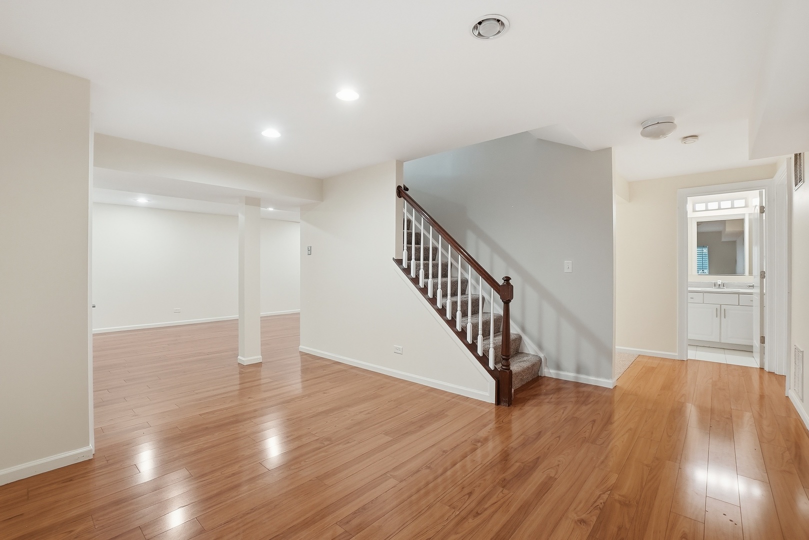 612 Citadel Drive, Westmont, IL 60559