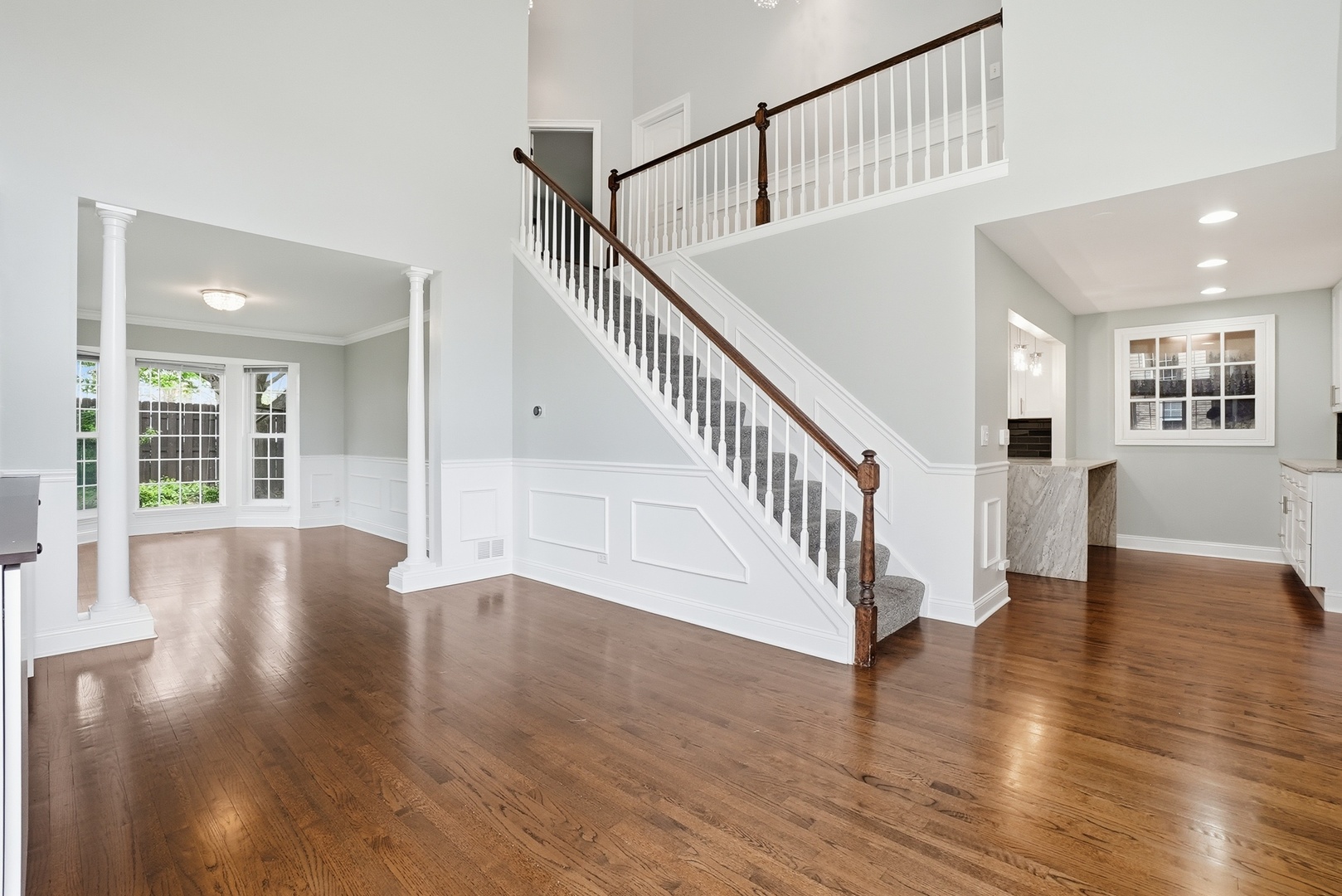 612 Citadel Drive, Westmont, IL 60559