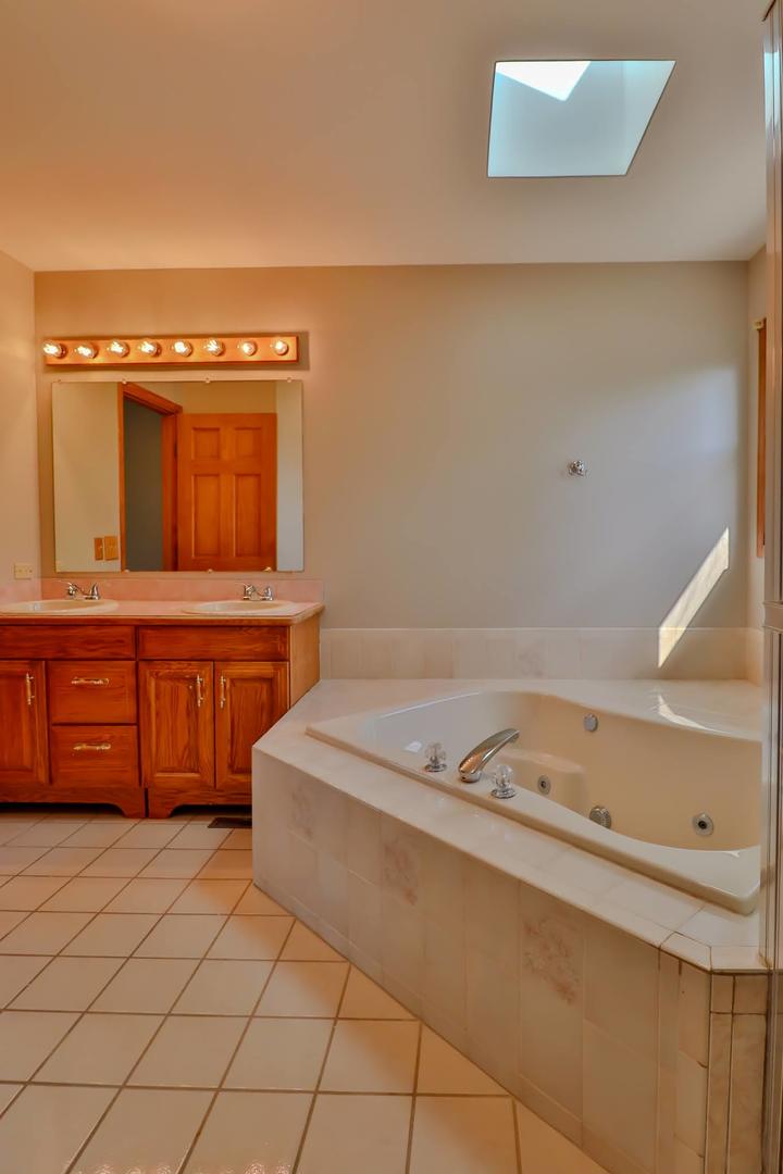 1125 darin Drive, Lockport, IL 60441