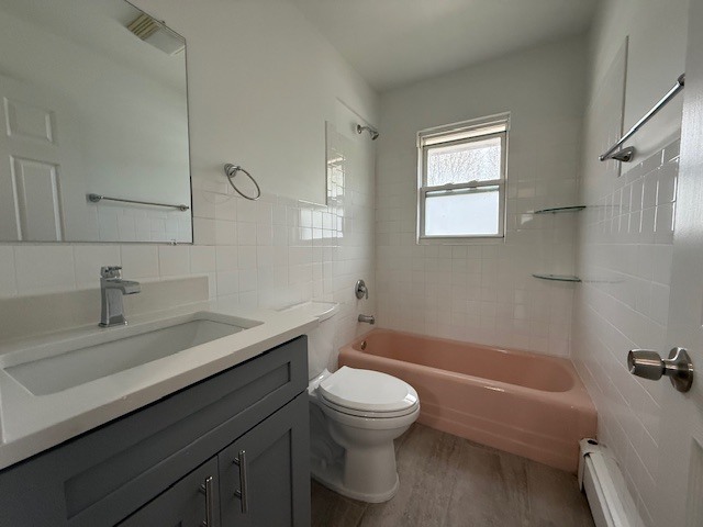 771 Greenview Street #1, Gurnee, IL 60031